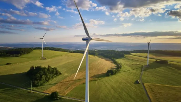 UK submits newest Paris Agreement commitment – what does it mean for businesses?