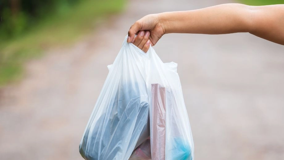 Is the 5p bag charge any good for the environment?